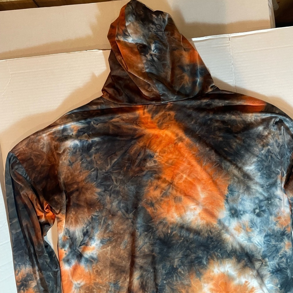 Women’s Free Kisses Orange & Charcoal Tie-Dye Hoodie Pullover Size Plus Size 1X - Picture 8 of 8